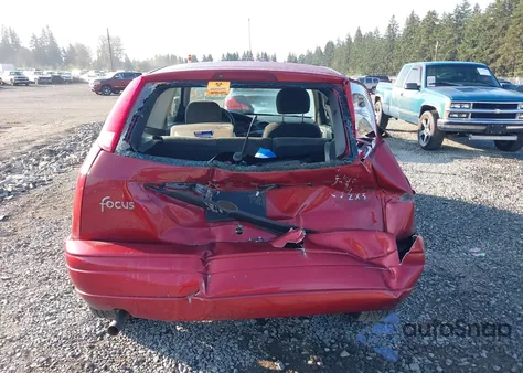 2001 Ford Focus Zx3 z USA, uszkodzony, nr VIN 3FAFP31301R251110